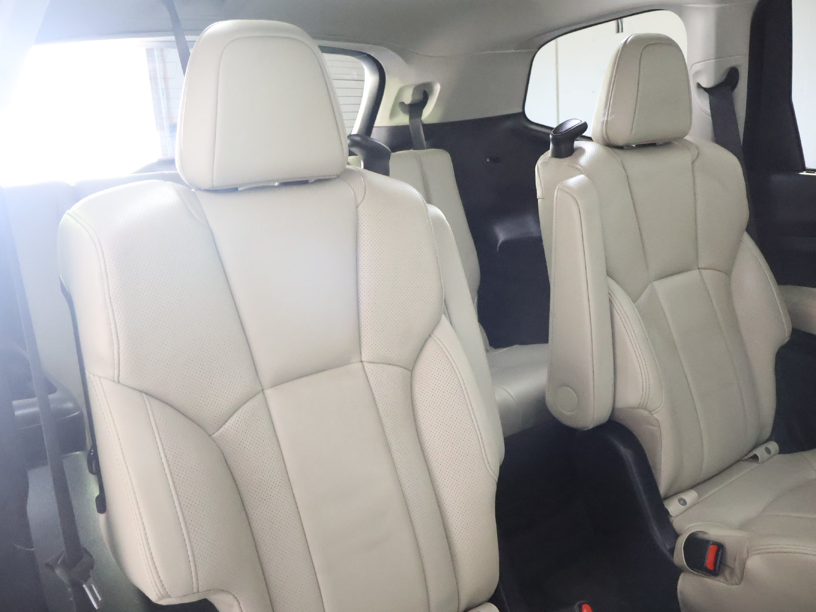 Used 2022 Subaru Ascent Limited AWD/4WD image 52