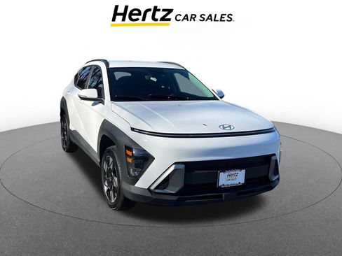 Used 2025 Hyundai Kona SEL image 1