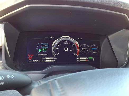 Certified 2025 Toyota Sequoia SR5 AWD/4WD image 12