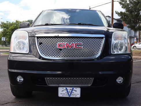Used 2012 GMC Yukon Denali AWD/4WD image 13