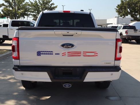 Used 2022 Ford F150 Lariat w/ Equipment Group 502A High AWD/4WD image 4