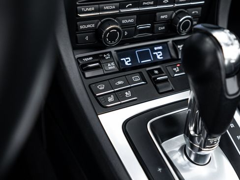 Certified 2014 Porsche 911 Targa 4S image 20