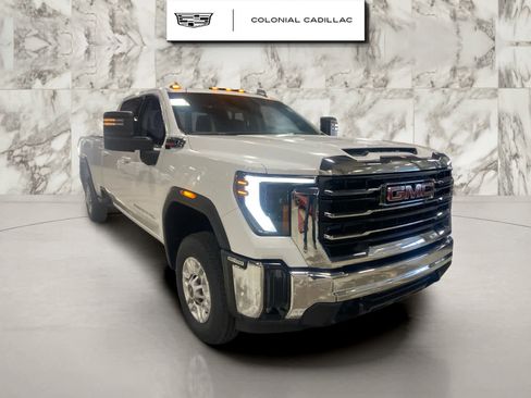 Used 2024 GMC Sierra 2500 SLE w/ SLE Convenience Package image 6
