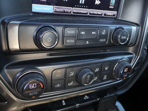 Used 2015 Chevrolet Silverado 1500 LT w/ LT Convenience Package AWD/4WD image 21