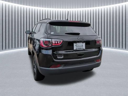 New 2026 Jeep Compass Latitude AWD/4WD image 11
