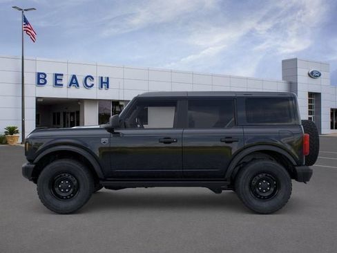 New 2026 Ford Bronco Big Bend w/ Black Diamond Package AWD/4WD image 3