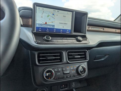 Used 2024 Ford Maverick Lariat FWD image 16