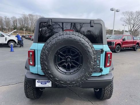 New 2025 Ford Bronco Badlands image 5