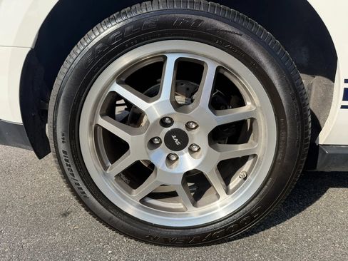 Used 2007 Ford Mustang Shelby GT500 RWD image 34
