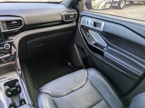 Certified 2023 Ford Explorer ST w/ Equipment Group 401A image 16