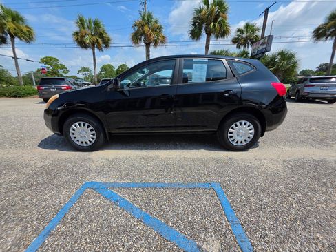 Used 2009 Nissan Rogue S FWD image 2