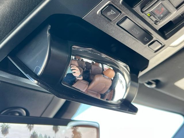 Used 2023 Toyota Highlander Platinum FWD image 47