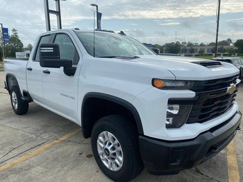 New 2025 Chevrolet Silverado 2500 W/T AWD/4WD image 5