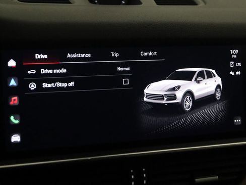 Used 2022 Porsche Cayenne Platinum Edition w/ Premium Package Plus image 51