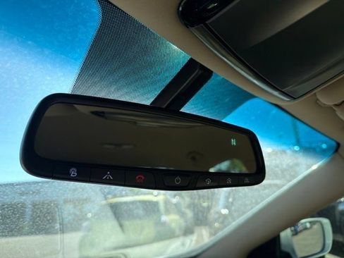 Used 2012 Hyundai Azera FWD image 17