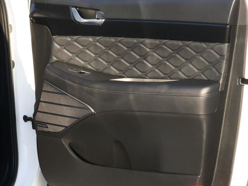 Used 2022 Hyundai Palisade Calligraphy w/ Cargo Package image 16