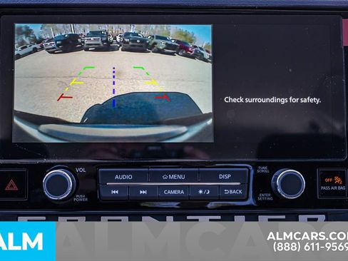 Certified 2025 Nissan Frontier SV image 36