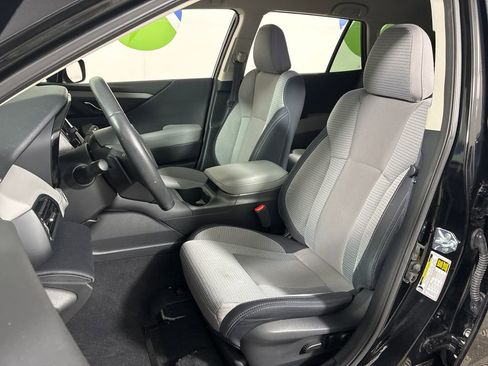 Certified 2025 Subaru Outback Premium AWD/4WD image 24