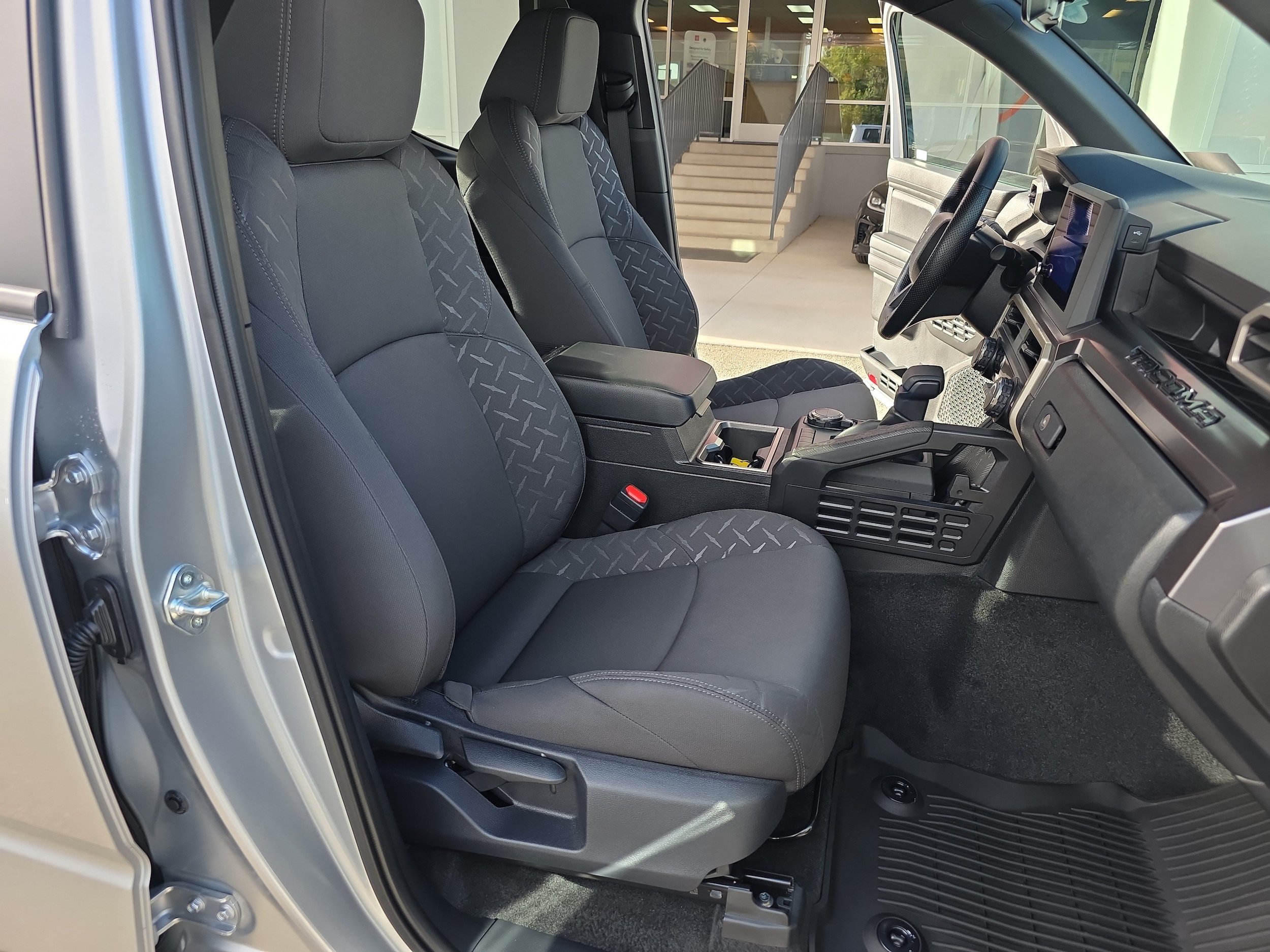 Used 2026 Toyota Tacoma 4x4 Double Cab image 16