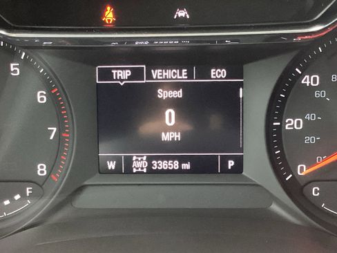 Used 2023 Chevrolet TrailBlazer LT w/ Convenience Package AWD/4WD image 3
