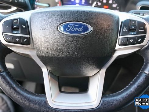 Used 2023 Ford Explorer XLT w/ Equipment Group 202A image 29