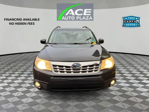 Used 2011 Subaru Forester 2.5X Limited image 2