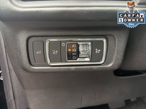 Used 2022 Lincoln Corsair Reserve w/ Equipment Group 201A image 17