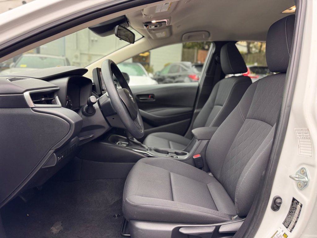 Used 2023 Toyota Corolla LE FWD image 18