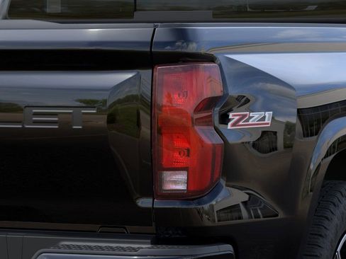 New 2026 Chevrolet Colorado Z71 w/ Technology Package AWD/4WD image 11