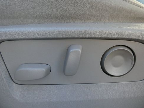 Certified 2024 Chevrolet Silverado 1500 LTZ w/ Technology Package image 23