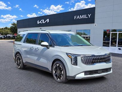 New 2026 Kia Carnival EX