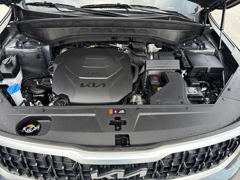 Used 2024 Kia Telluride LX image 26