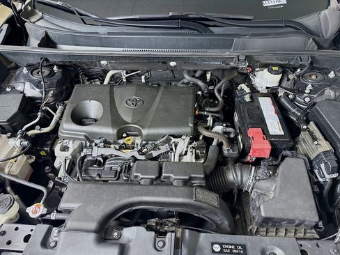 Certified 2020 Toyota RAV4 XLE image 29