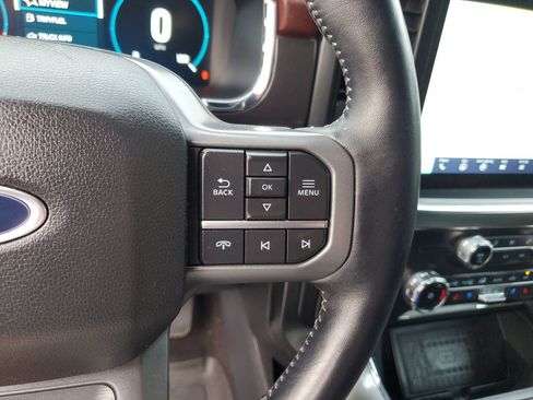 Used 2022 Ford F150 Lariat w/ Equipment Group 502A High AWD/4WD image 28