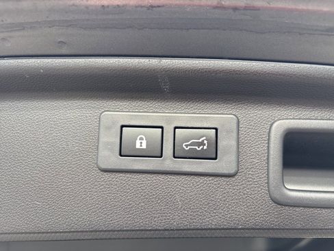 Certified 2021 Subaru Forester Limited image 27