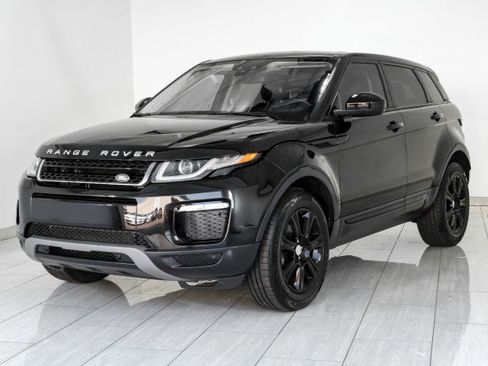 Used 2016 Land Rover Range Rover Evoque SE AWD/4WD image 4