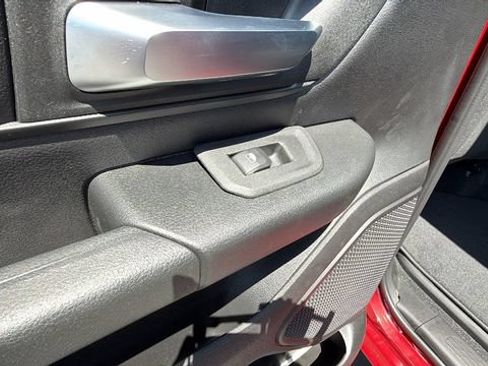 New 2026 RAM 1500 Express AWD/4WD image 14