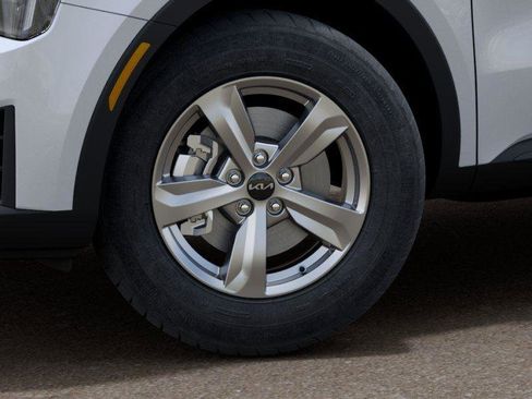 New 2026 Kia Sorento LX FWD image 9