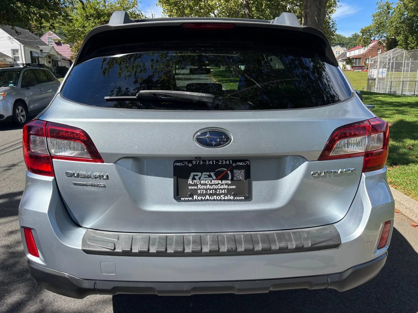 Used 2015 Subaru Outback 2.5i Premium AWD/4WD image 4