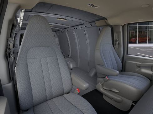 New 2026 GMC Savana 2500 w/ Driver Convenience Package RWD image 16