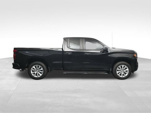 Used 2025 Chevrolet Silverado 1500 Custom RWD image 6