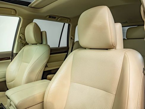Used 2014 Lexus GX 460 Luxury AWD/4WD image 35