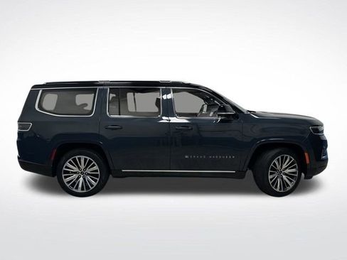 Used 2024 Jeep Grand Wagoneer Series III image 2