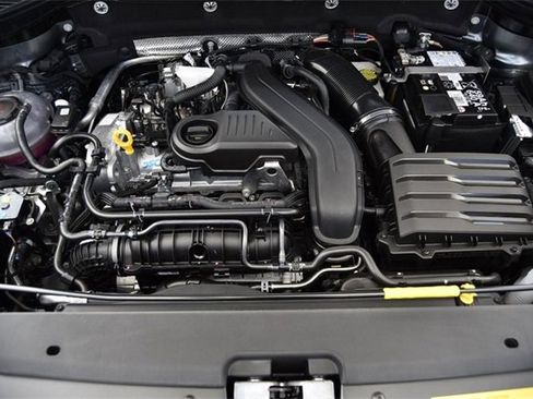 New 2025 Volkswagen Taos S image 23