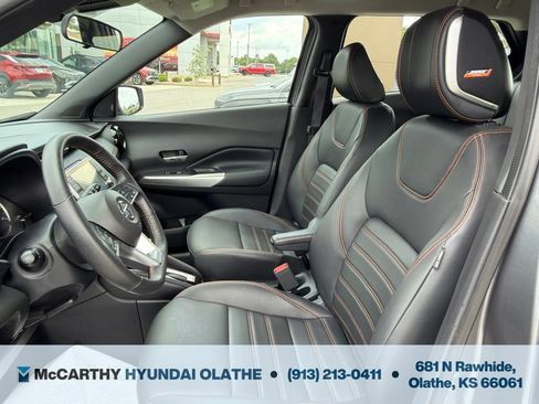 Used 2020 Nissan Kicks SR w/ SR Premium Package FWD image 4