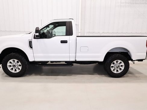 Certified 2022 Ford F350 XL w/ Power Equipment Group image 2