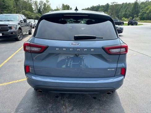 Used 2024 Ford Escape ST-Line w/ Tech Pack #1 AWD/4WD image 4