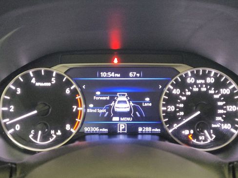 Used 2021 Nissan Altima 2.5 SV FWD image 23