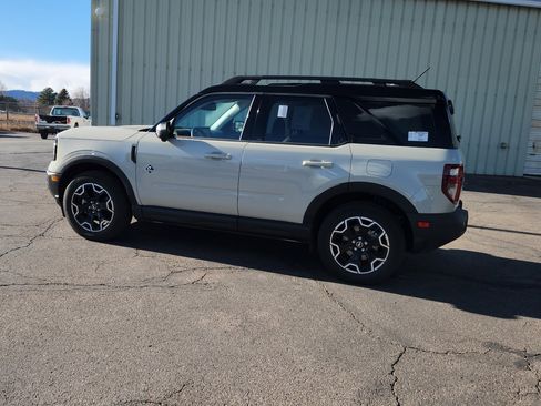 New 2025 Ford Bronco Sport Outer Banks w/ Outer Banks Tech Package+ image 6