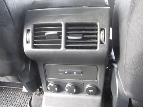 Used 2019 Jaguar F-PACE Premium image 49